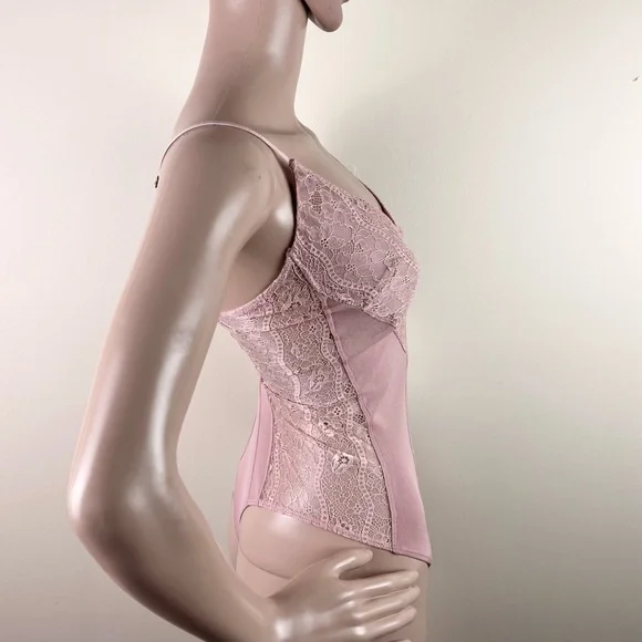 NEW FREE PEOPLE PINK LACE & MESH BODYSUIT - Picture 4 of 5